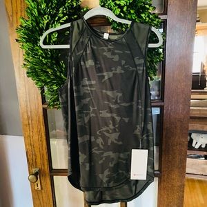 Lululemon Sculpt Tank - Size 8